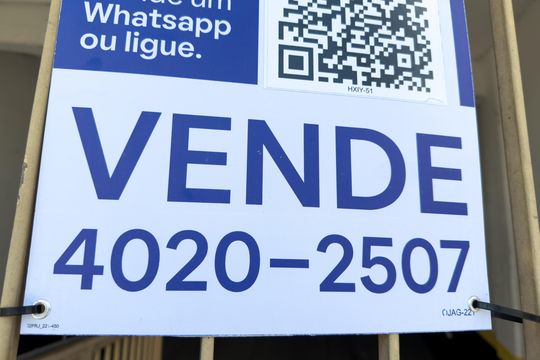 Placa de apartamento à venda com 3 quartos, 165m² em Penha, Rio de Janeiro