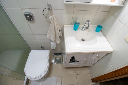 Banheiro 1 de apartamento à venda com 3 quartos, 165m² em Penha, Rio de Janeiro