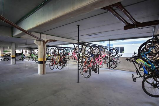 Bicicletário de apartamento para alugar com 2 quartos, 57m² em Paraíso do Morumbi, São Paulo