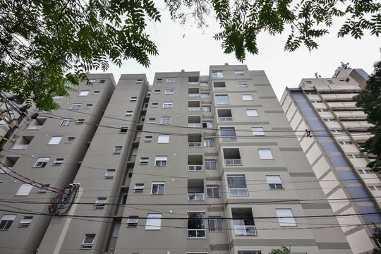 Fachada de apartamento para alugar com 2 quartos, 57m² em Paraíso do Morumbi, São Paulo