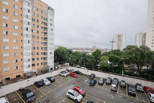 Vista de apartamento para alugar com 3 quartos, 55m² em Parque Novo Mundo, São Paulo
