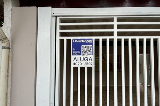 Casa para alugar com 2 quartos, 170m² em Jardim Arpoador, São Paulo