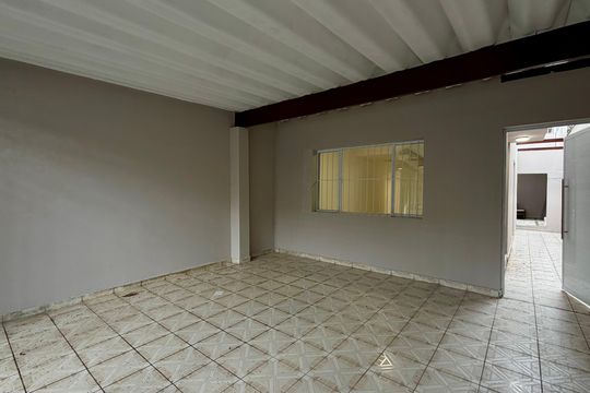 Casa para alugar com 2 quartos, 170m² em Jardim Arpoador, São Paulo