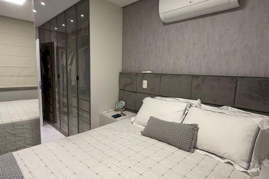 Quarto de apartamento à venda com 3 quartos, 120m² em Santa Teresinha, São Paulo