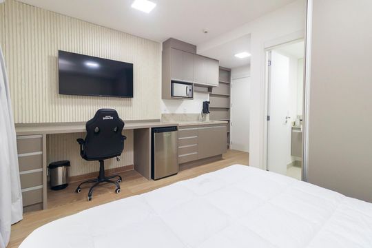 Kitnet/Studio para alugar com 1 quarto, 30m² em Jardim das Acacias, São Paulo