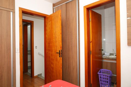 Suíte 1 de casa de condomínio à venda com 2 quartos, 54m² em Parque Cruzeiro do Sul, São Paulo