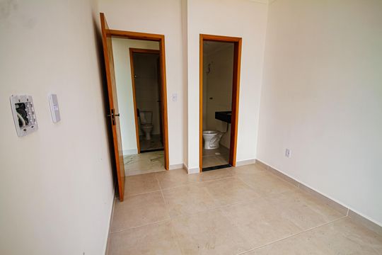 Suíte 1 de apartamento para alugar com 1 quarto, 50m² em Balneario Flórida, Praia Grande