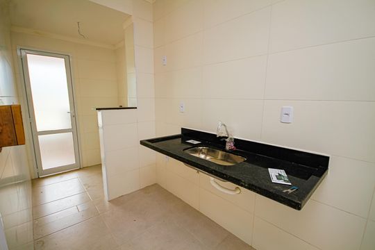 Cozinha de apartamento para alugar com 1 quarto, 50m² em Balneario Flórida, Praia Grande