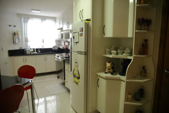Cozinha  de apartamento para alugar com 3 quartos, 123m² em Centro, São Bernardo do Campo