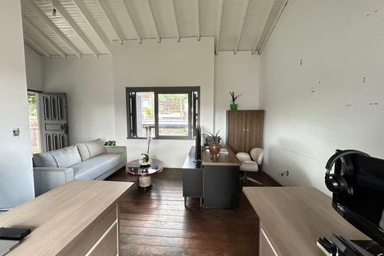 Casa à venda com 4 quartos, 354m² em Guarani, Novo Hamburgo