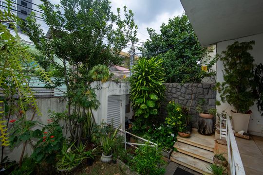 Varanda de casa à venda com 6 quartos, 360m² em Prado, Belo Horizonte