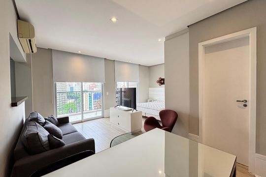 Apartamento à venda com 1 quarto, 48m² em Vila Nova Conceição, São Paulo