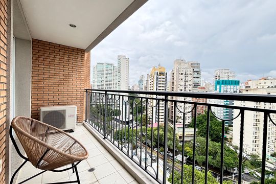 Varanda de apartamento à venda com 1 quarto, 48m² em Vila Nova Conceição, São Paulo