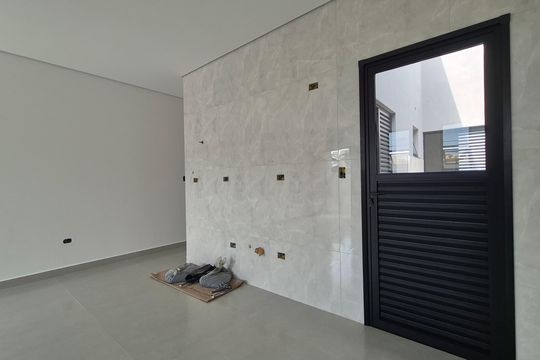 Cozinha de casa à venda com 3 quartos, 150m² em Jardim Santo Alberto, Santo André