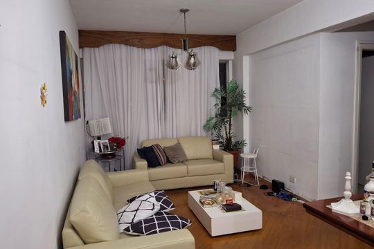 Sala de apartamento à venda com 3 quartos, 80m² em Itaim Bibi, São Paulo