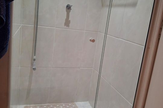 Banheiro de apartamento à venda com 3 quartos, 80m² em Itaim Bibi, São Paulo