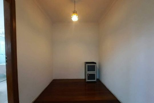 Casa para alugar com 10 quartos, 500m² em Jardim Chapadão, Campinas