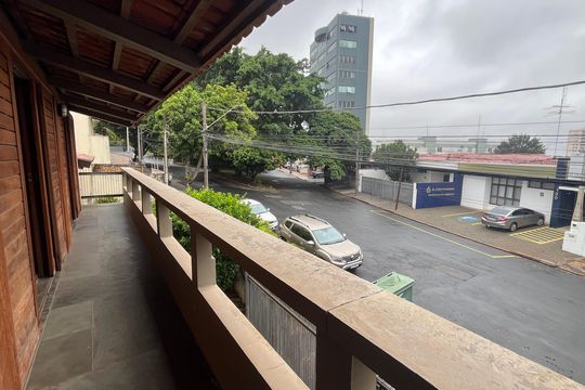 Casa à venda com 5 quartos, 345m² em Vila Nova, Campinas