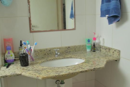 Banheiro  de apartamento à venda com 2 quartos, 54m² em Vila Jordanopolis, São Bernardo do Campo