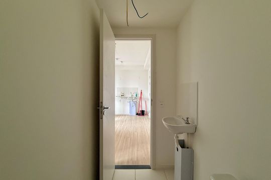 Banheiro  de apartamento à venda com 1 quarto, 31m² em Vila Plana, São Paulo