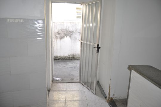 Casa para alugar com 1 quarto, 100m² em Encantado, Rio de Janeiro