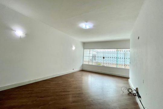 Sala de casa à venda com 3 quartos, 120m² em Americanópolis, São Paulo