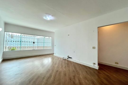 Sala de casa à venda com 3 quartos, 120m² em Americanópolis, São Paulo