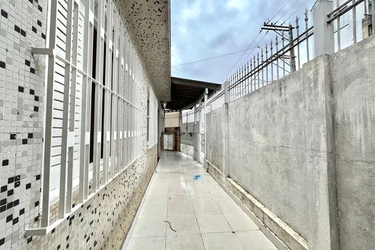 Área externa de casa à venda com 3 quartos, 120m² em Americanópolis, São Paulo