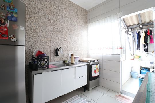 Cozinha e Área de Serviço  de apartamento para alugar com 2 quartos, 110m² em Bom Retiro, São Paulo
