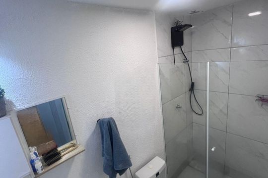 Banheiro de apartamento à venda com 2 quartos, 60m² em Vargem Grande, Rio de Janeiro