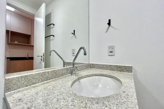 Banheiro de kitnet/studio para alugar com 1 quarto, 25m² em Vila da Saúde, São Paulo