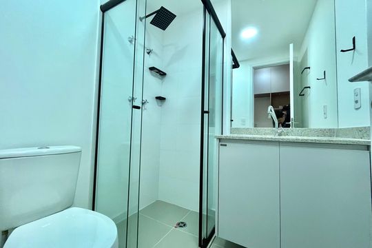 Banheiro de kitnet/studio para alugar com 1 quarto, 25m² em Vila da Saúde, São Paulo