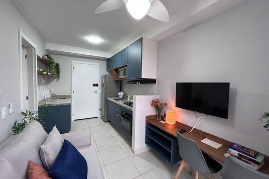 Sala  de apartamento para alugar com 1 quarto, 28m² em Jardim Caravelas, São Paulo