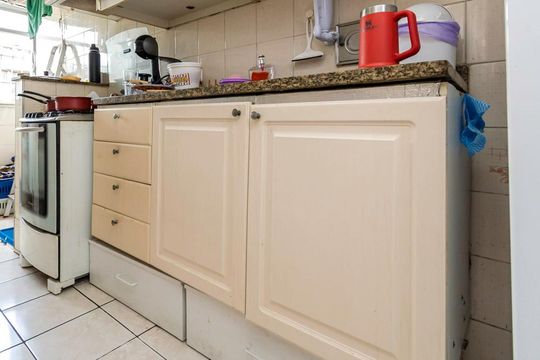 Cozinha - Armários de apartamento à venda com 2 quartos, 55m² em Irajá, Rio de Janeiro