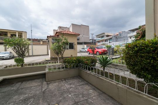 Área comum de acesso de apartamento à venda com 2 quartos, 55m² em Irajá, Rio de Janeiro