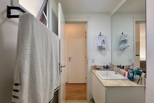 Banheiro Suíte de apartamento para alugar com 2 quartos, 68m² em Jardim Caravelas, São Paulo