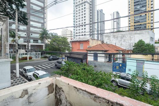 Varanda de casa à venda com 3 quartos, 120m² em Água Branca, São Paulo