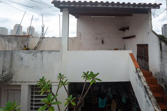 Vista de casa à venda com 3 quartos, 120m² em Água Branca, São Paulo