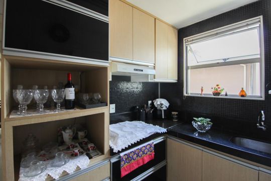 Cozinha de apartamento à venda com 2 quartos, 60m² em Castelo, Belo Horizonte