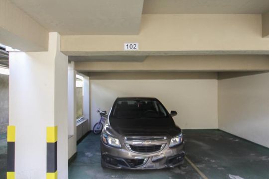 Garagem de apartamento à venda com 2 quartos, 60m² em Castelo, Belo Horizonte