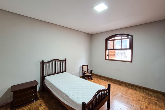 Quarto 1 de casa à venda com 2 quartos, 120m² em Vila Euclides, São Bernardo do Campo