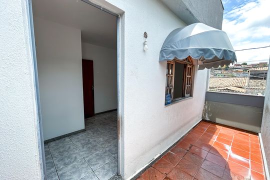 Apartamento à venda com 3 quartos, 202m² em Heliópolis, Belo Horizonte