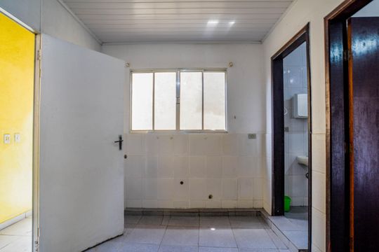 Cozinha 2 de casa para alugar com 4 quartos, 150m² em Vila Lucinda, Santo André