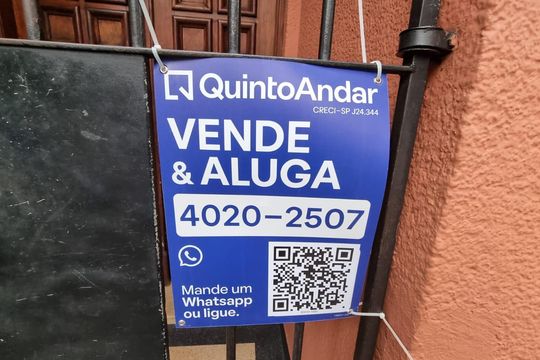 Plaquinha  de kitnet/studio à venda com 1 quarto, 70m² em Santa Cecilia, São Paulo