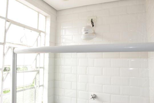 Banheiro Social de kitnet/studio à venda com 1 quarto, 70m² em Santa Cecilia, São Paulo
