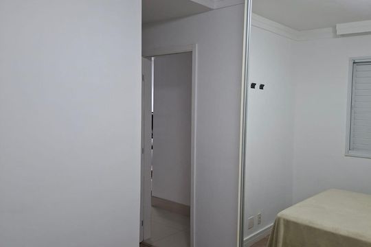 Quarto de apartamento à venda com 2 quartos, 56m² em Vila Augusta, Guarulhos
