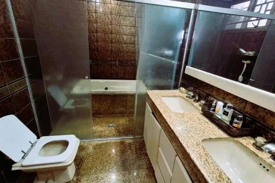 Casa para alugar com 5 quartos, 515m² em Belvedere, Belo Horizonte