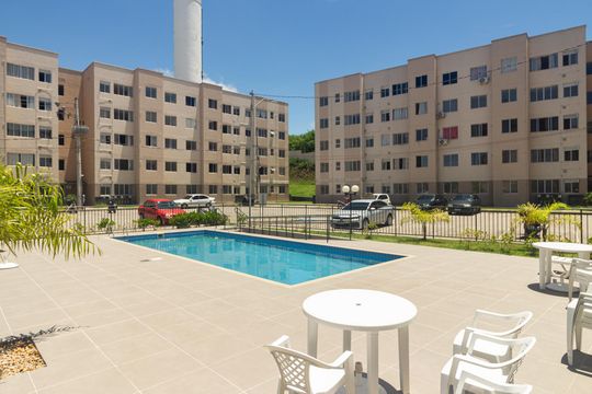 Área comum - Piscina de apartamento para alugar com 2 quartos, 60m² em Santa Cruz, Rio de Janeiro