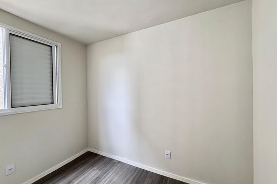 Quarto 1 de apartamento para alugar com 2 quartos, 43m² em Jardim Iris, São Paulo