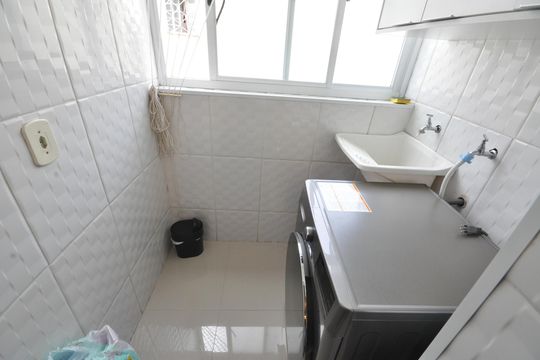 Área de Serviço de apartamento à venda com 2 quartos, 50m² em Vila Leonor, São Paulo